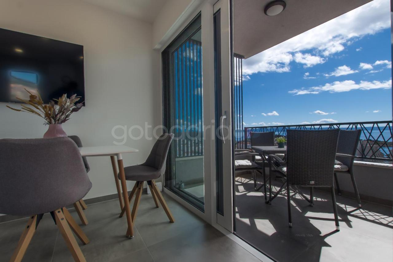 Sea View Apartments Diana Макарска Екстериор снимка