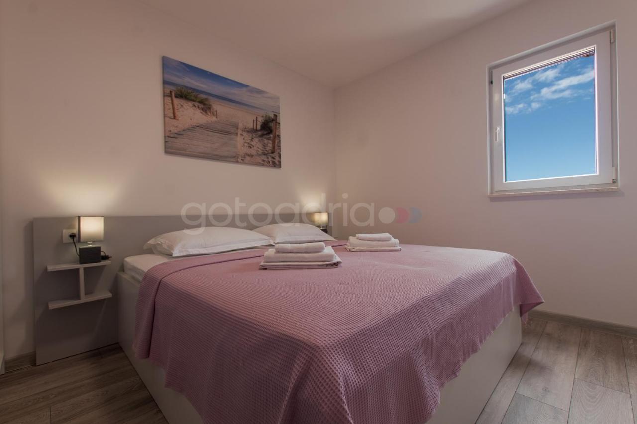 Sea View Apartments Diana Макарска Екстериор снимка
