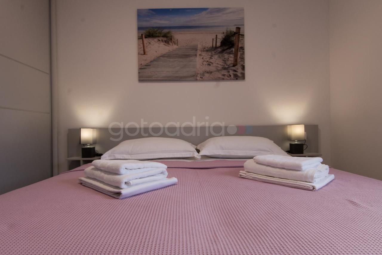 Sea View Apartments Diana Макарска Екстериор снимка
