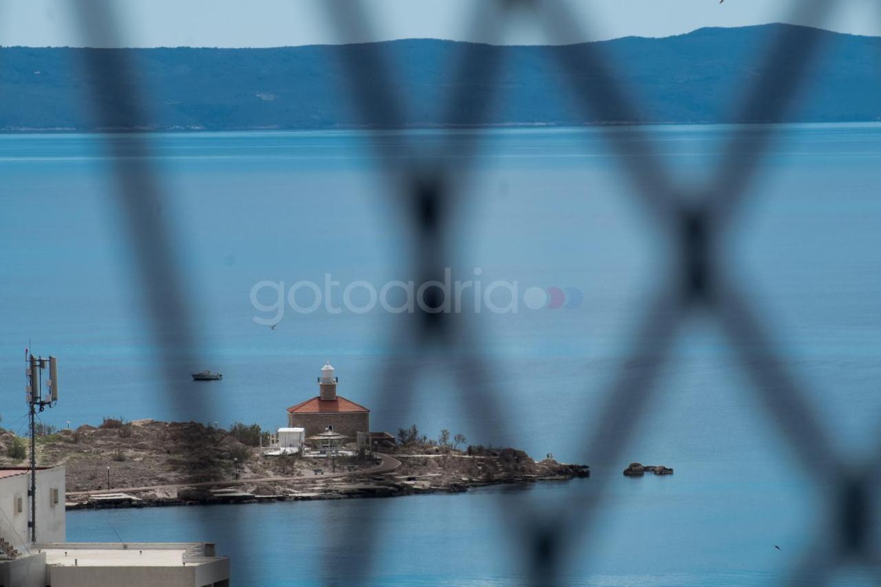 Sea View Apartments Diana Макарска Екстериор снимка